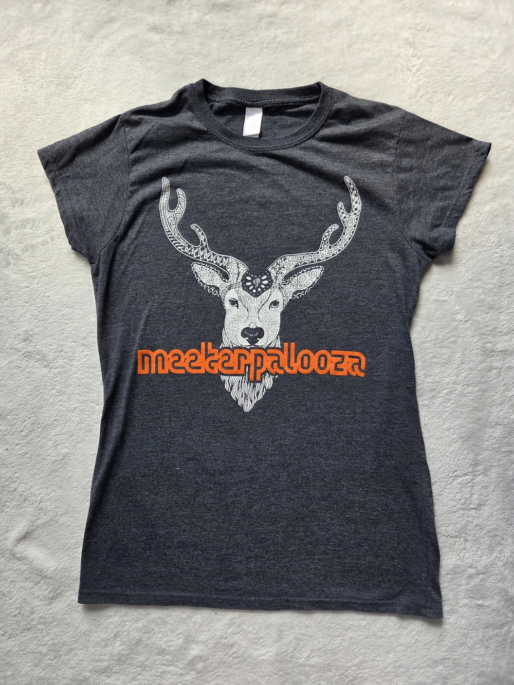 Meekerpalooza Colorado Music Festival Deer Graphic T-Shirt Gray Medium